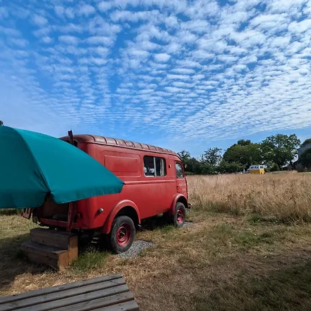 Bus Magique Avec Tente Glamping *