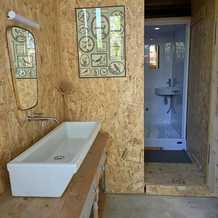 Bus Magique Avec Tente Glamping Saint-Palais (Allier)