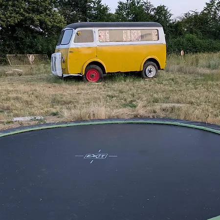 Bus Magique Avec Tente Glamping * Saint-Palais (Allier)